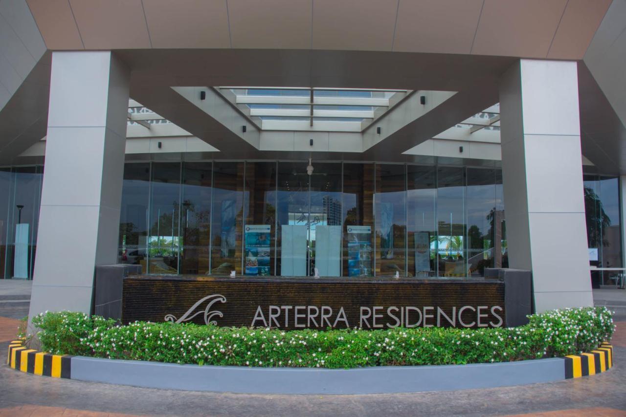 マクタン 1Br Oceanfront At Arterra, Fast Wifi, Nflix, Kitchenヴィラ エクステリア 写真